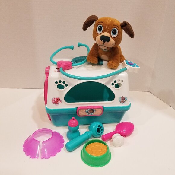 Disney Other - HOST PICK: Doc McStuffins Pet Vet Findo Dog set